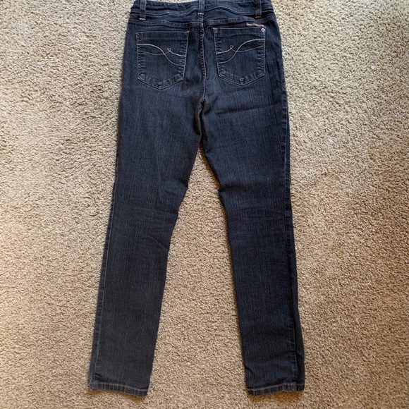 DKNY Jeans blackish color skinny jeans. - Picture 4 of 4